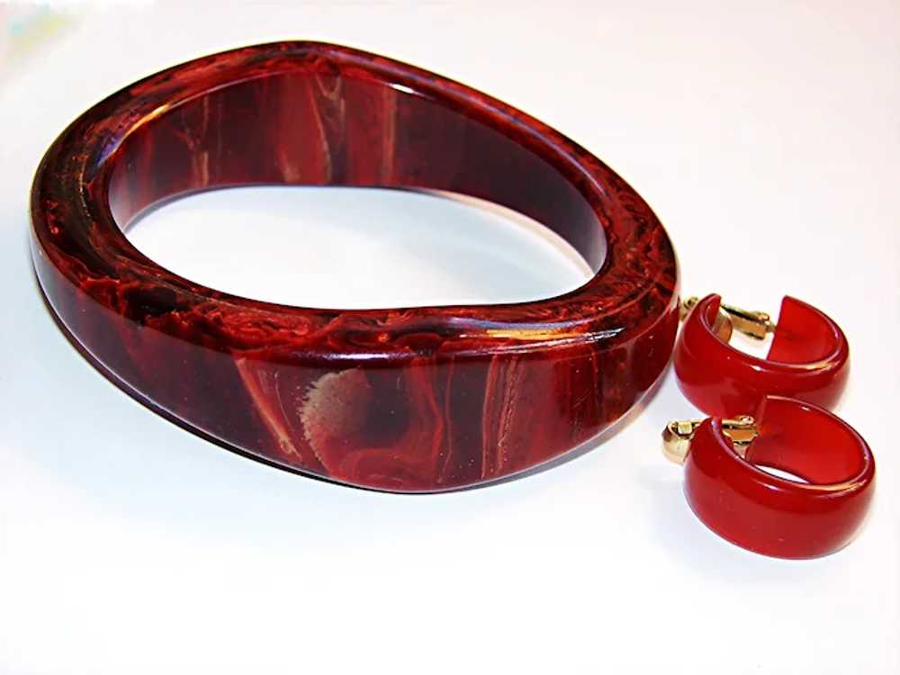 Lovely CRANBERRY Bakelite Earrings - Vintage 1930… - image 12