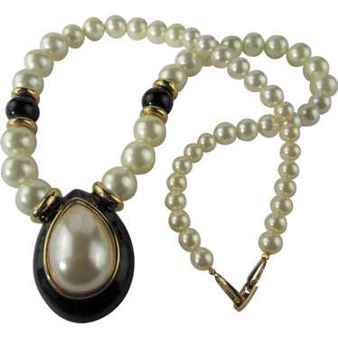Napier Faux Pearl Necklace With Dramatic Center F… - image 1