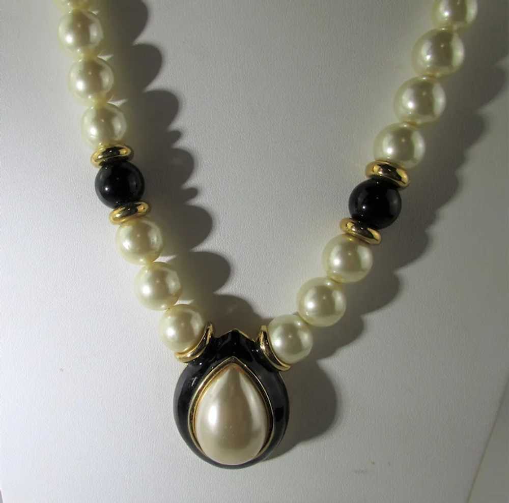 Napier Faux Pearl Necklace With Dramatic Center F… - image 3