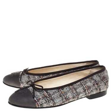 Chanel CHANEL Tweed Leather Toe Cap Classic Desig… - image 1