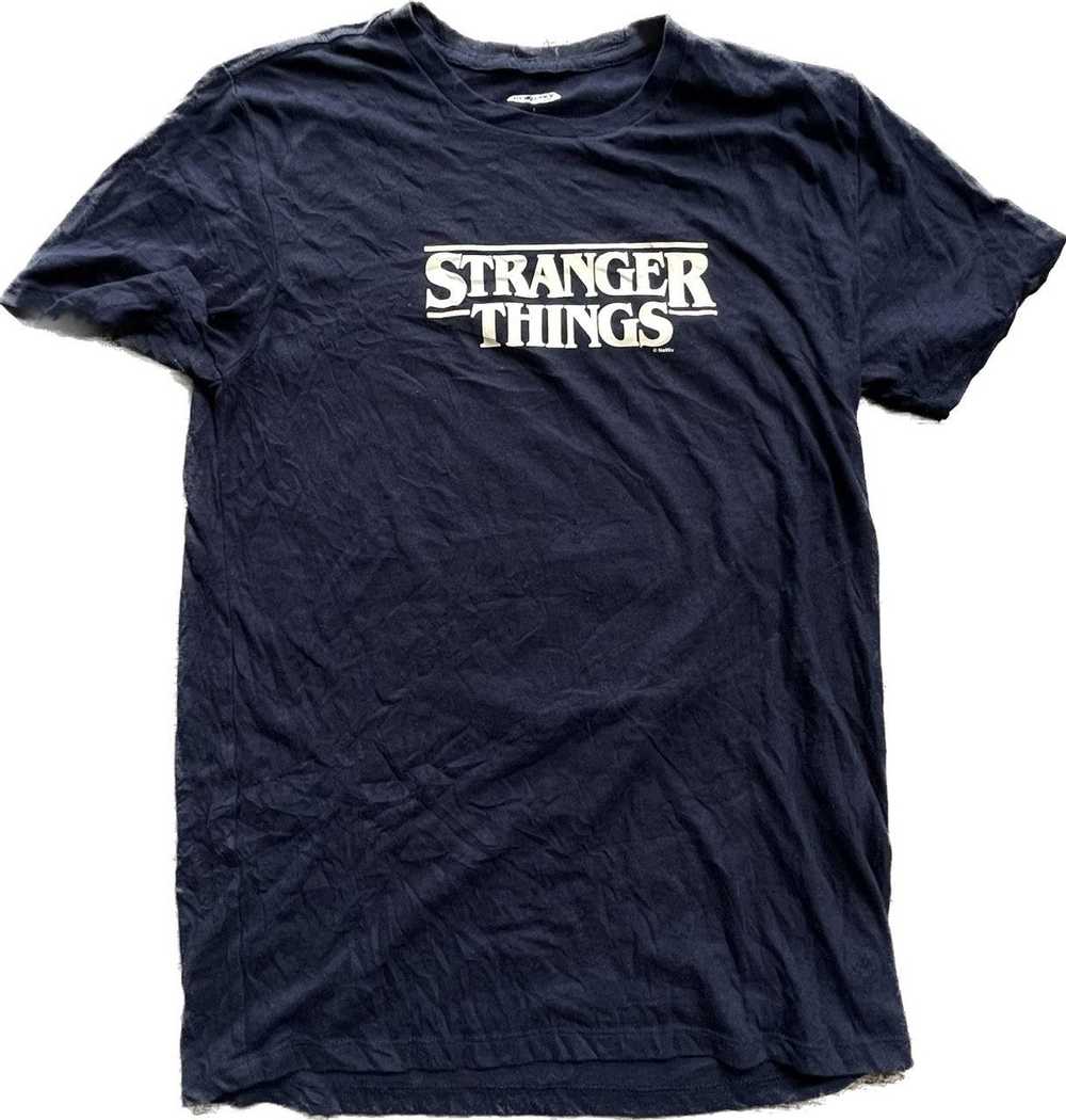 Movie × Old Navy Stranger Things T shirt x Old Na… - image 1