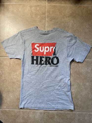 Supreme x anti hero - Gem