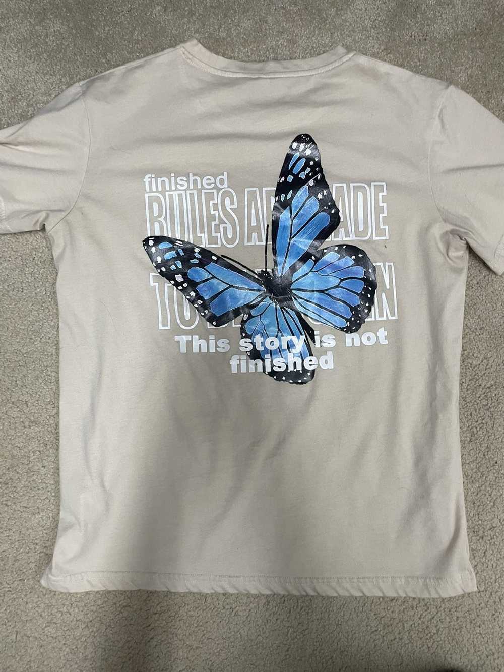 Japanese Brand × Streetwear Butterfly graphic tee… - image 6