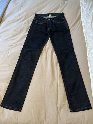 GUSTAVE Slim Tapered + Black Selvedge Jeans
