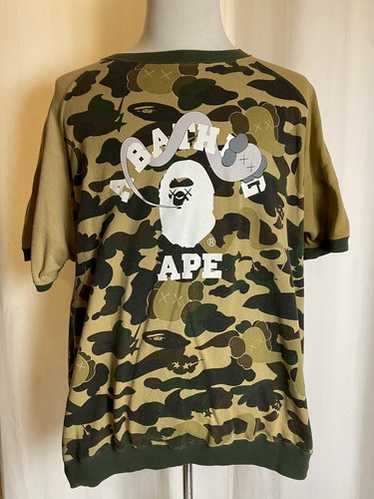 激レア！a bathing ape × kaws キーホルダー 激レア！a bathing ape × kaws キーホルダー