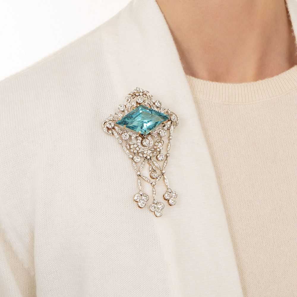 Edwardian Aquamarine and Diamond Pendant/Brooch b… - image 8