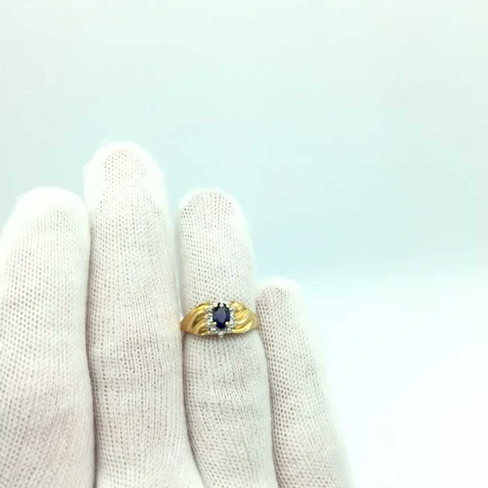 10K Lab Sapphire & Diamond Ring - image 4