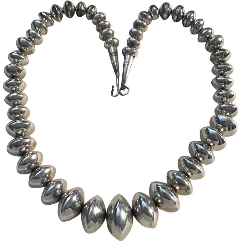 Navajo sterling graduated bead Vintage Necklace - image 1