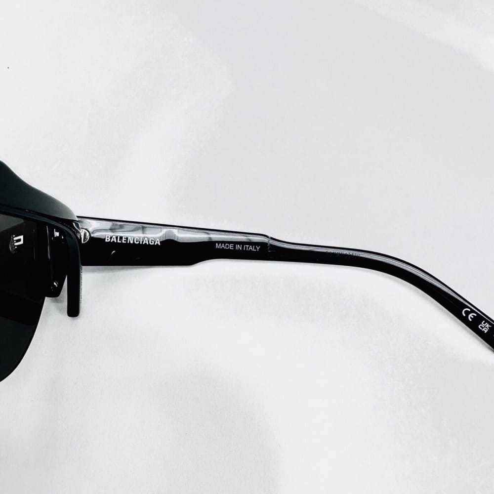 Balenciaga Ski Cat oversized sunglasses - image 7