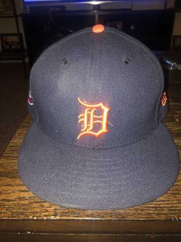 New Era Detroit Tigers Mens Blue Det Tigers 2Tone Royal GCP light blue UV  59FIFTY Fitted Hat