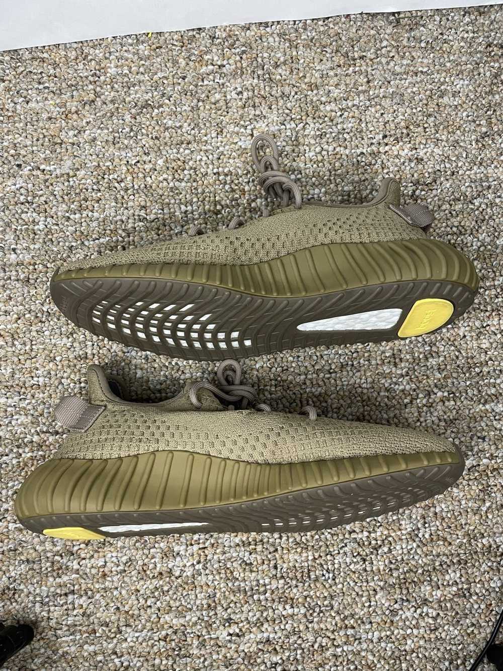 Adidas Yeezy Boost 350 V2 Earth - image 3