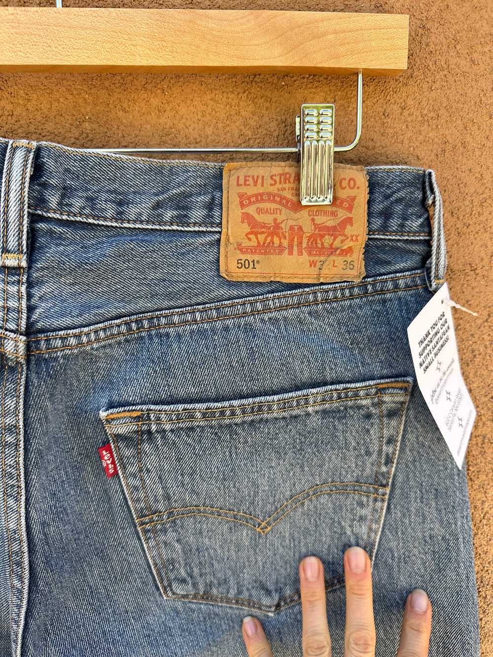 Levi's 501 Original Jeans (Y2K) 32 x 36 - image 2