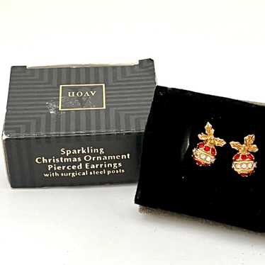 1992 Avon Sparkling Christmas Ornament Earrings - image 1