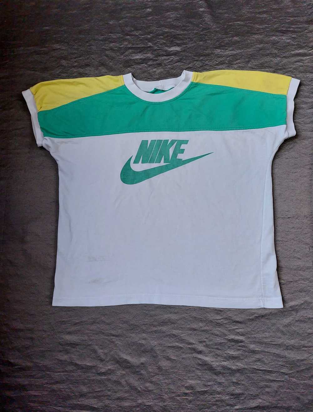 Made In Usa × Nike × Streetwear Vintage Nike T-sh… - image 1