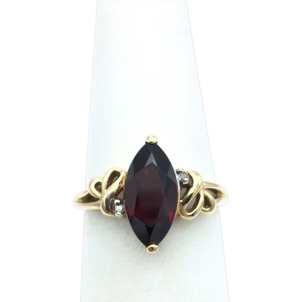 10k Garnet and Diamond Ring - image 1