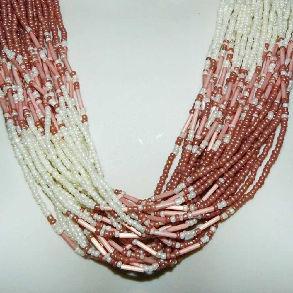 Peach and Cream Seed Bead Necklace, Beach Jewelry… - image 3