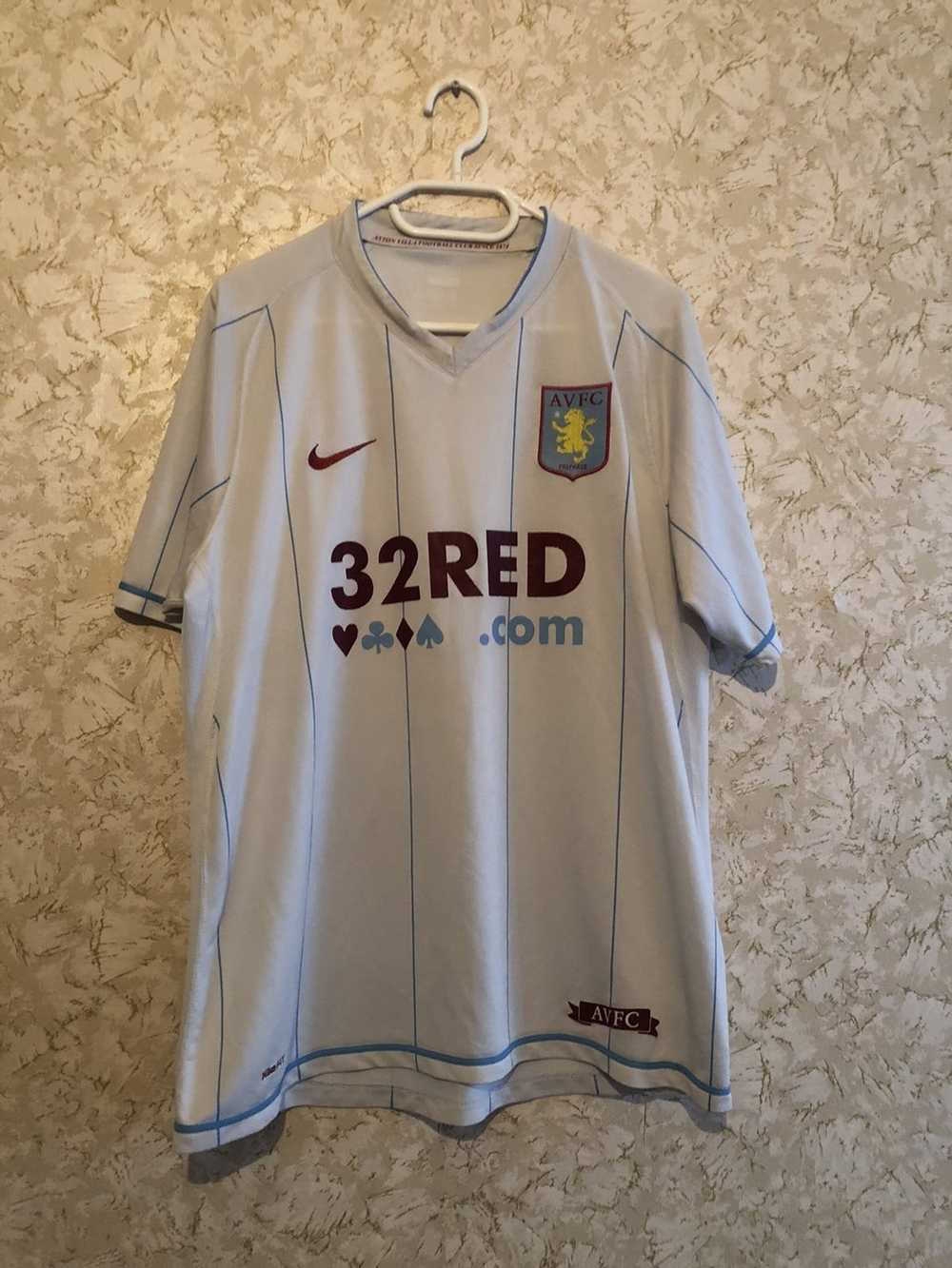 Nike × Soccer Jersey × Vintage Aston Villa vintag… - image 1