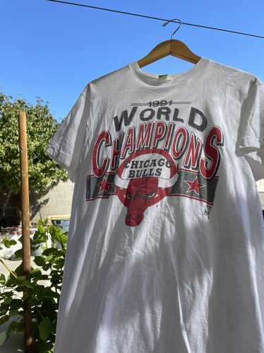 Vintage Chicago Bulls 1991 NBA Finals Shirt Size X-Large – Yesterday's Attic