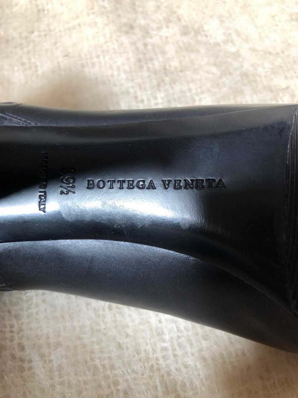 vintage Bottega Veneta heels / black leather peep… - image 7