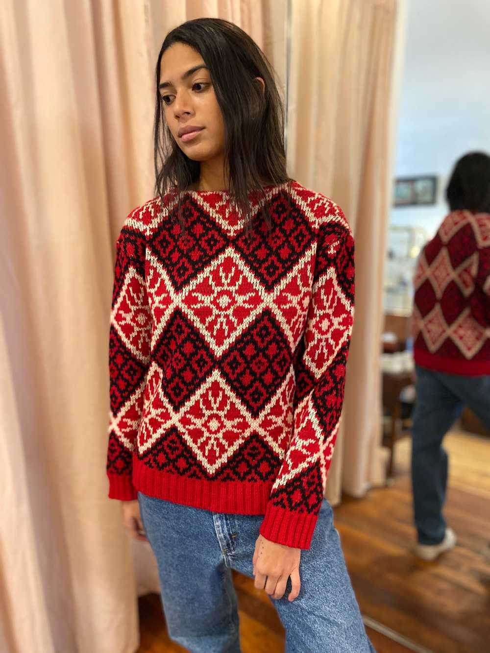 Louis Vuitton Red Patterned Wool Jersey Jumper - L – Rokit