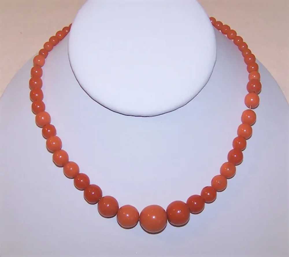 Art Deco 23" Faux Coral Celluloid Necklace with 1… - image 3