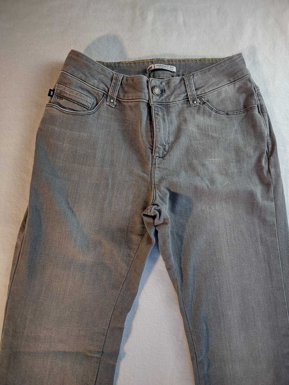 Lee Lee Perfect Fit Just Below Waist denim jeans … - image 12