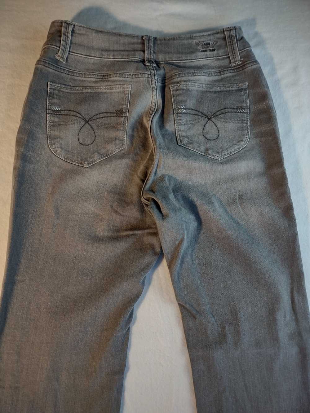 Lee Lee Perfect Fit Just Below Waist denim jeans … - image 7