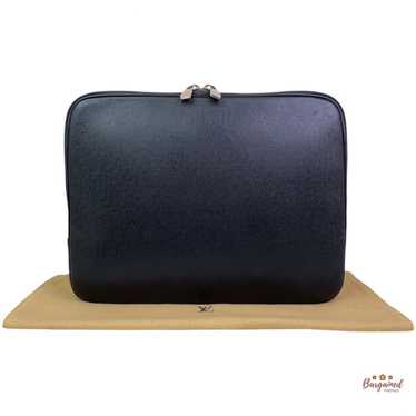 Louis Vuitton Pegase leather handbag