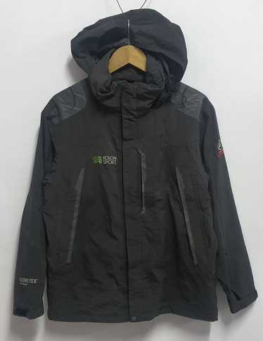 Goretex × Vintage Kolon Sport Gore-Tex Windbreaker