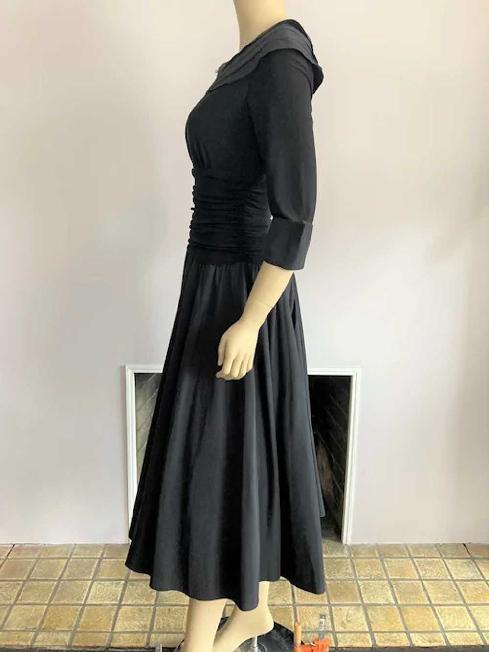 REDUCED Black 1950's Inspired Party Dress With Fu… - image 3