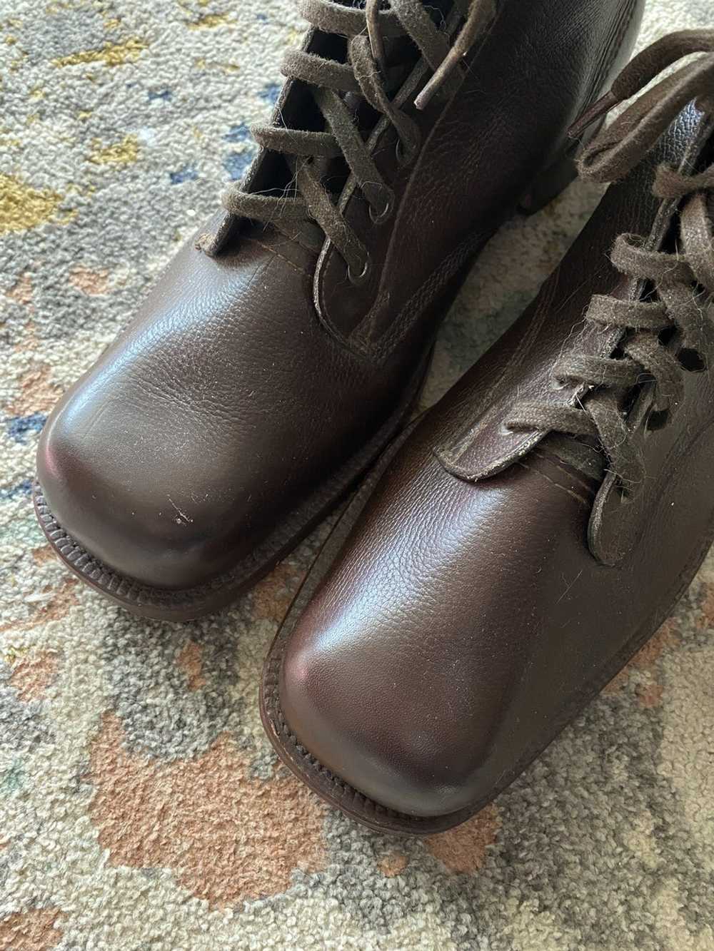 Vintage 1940’s chocolate brown edlings boots - image 3