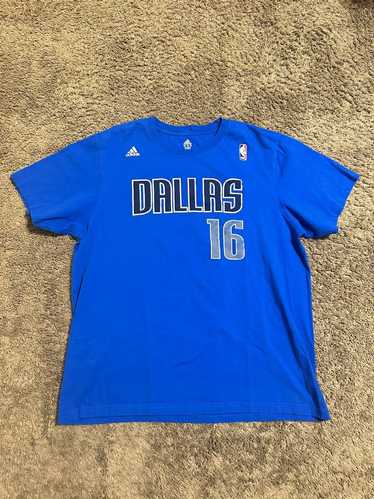 Dallas Mavericks 2011 NBA Finals Champions adidas - Depop