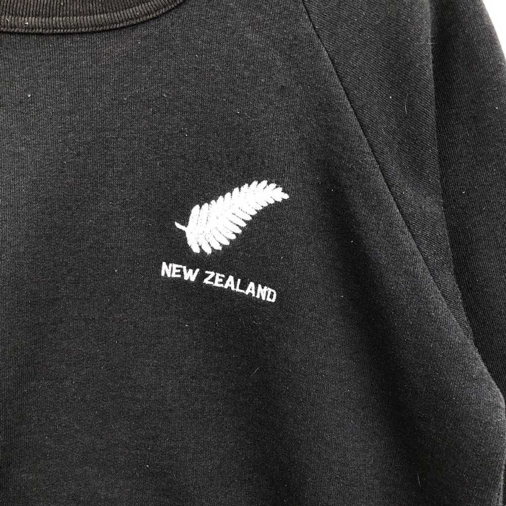 Vintage Pick!! Vtg NEW ZEALAND Faded Sweatshirt P… - image 8