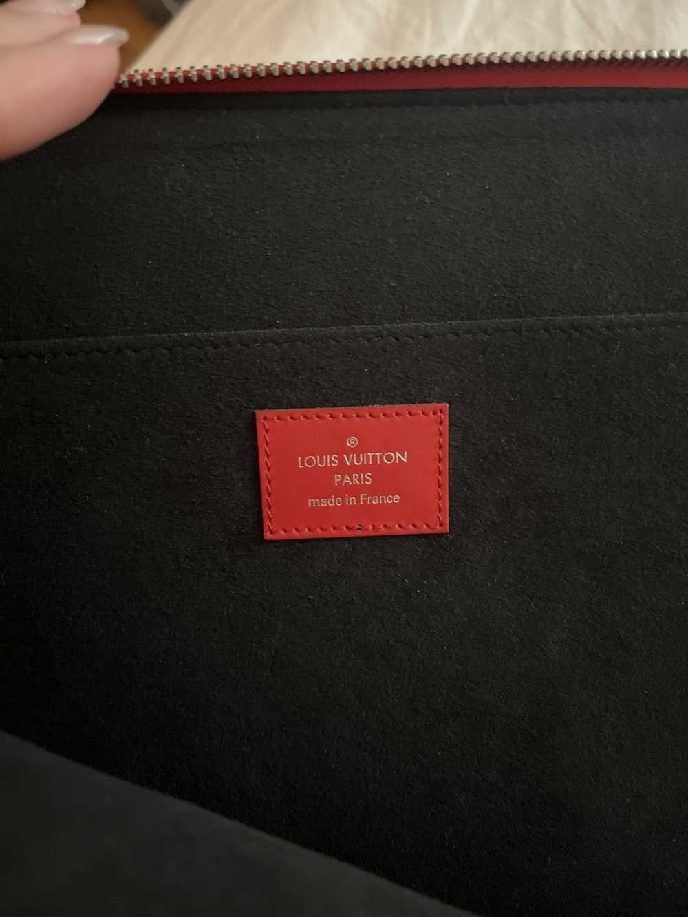 Louis Vuitton X Supreme Foulard in Red Cotton – Fancy Lux