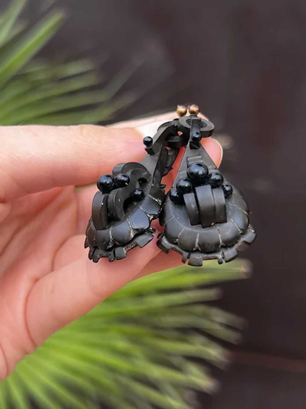 Vulcanite Earrings with Jet Boules - image 5