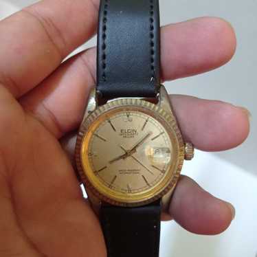 Elgin date clearance quartz deluxe