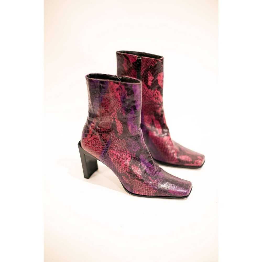 Nine West Vintage Faux Snakeskin Purple + Pink Om… - image 1