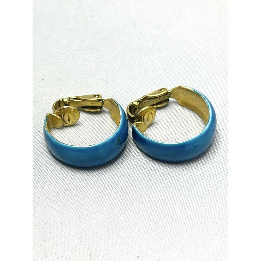 Vintage Vintage Blue Enamel Hoop Earrings - image 4