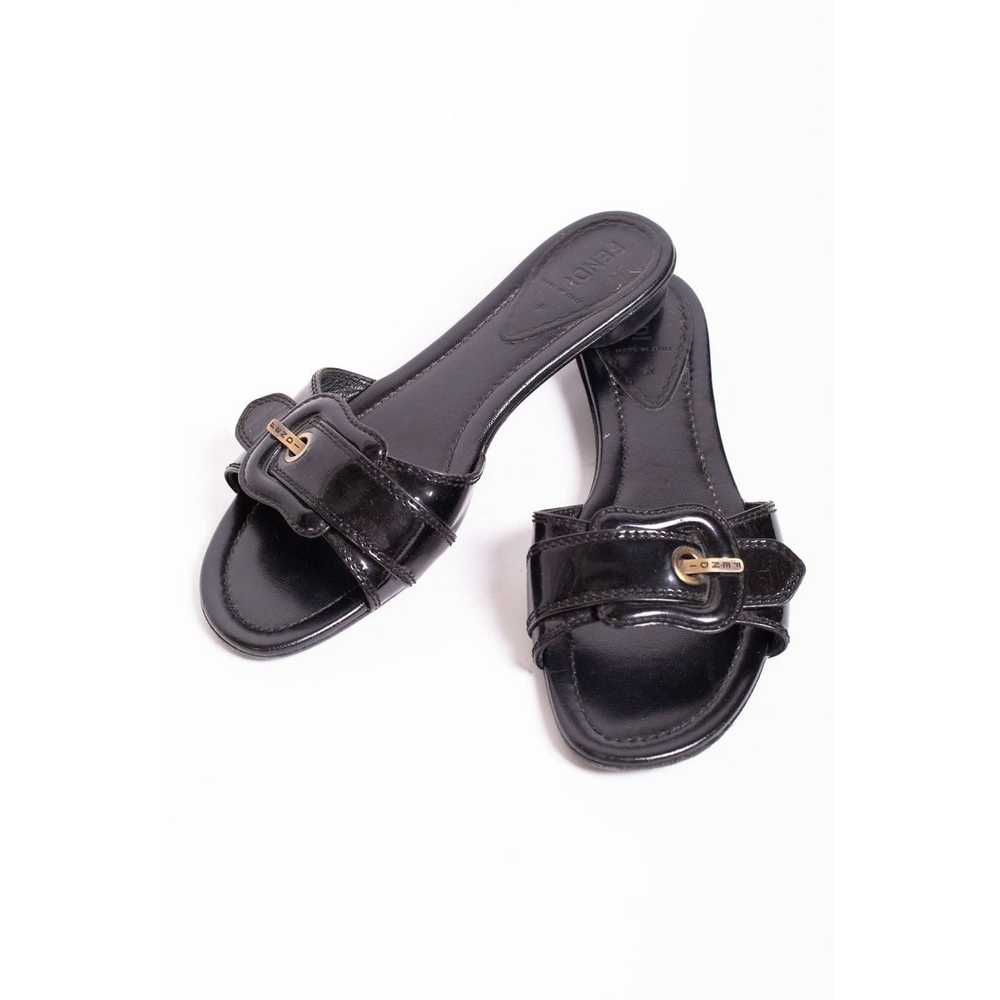 Fendi Vintage FENDI Black Patent Leather B Buckle… - image 3