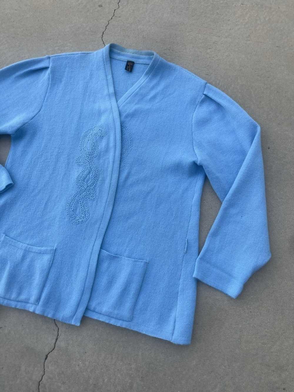Cardigan × Vintage Vintage 70s Baby Blue Paisley … - image 4