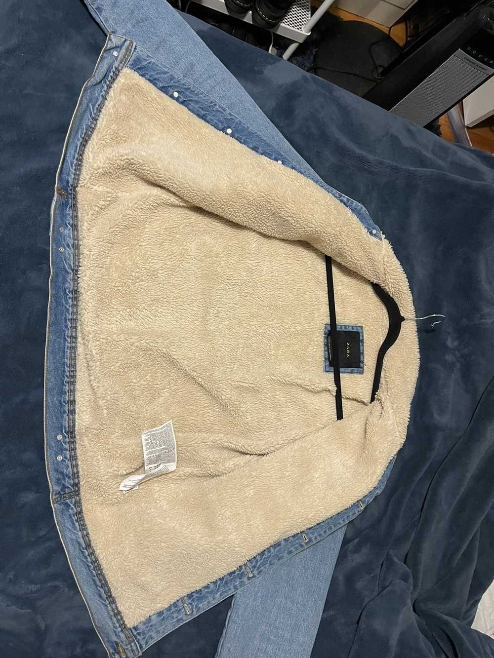 Zara Zara Denim Sherpa Jacket Size Large - image 2