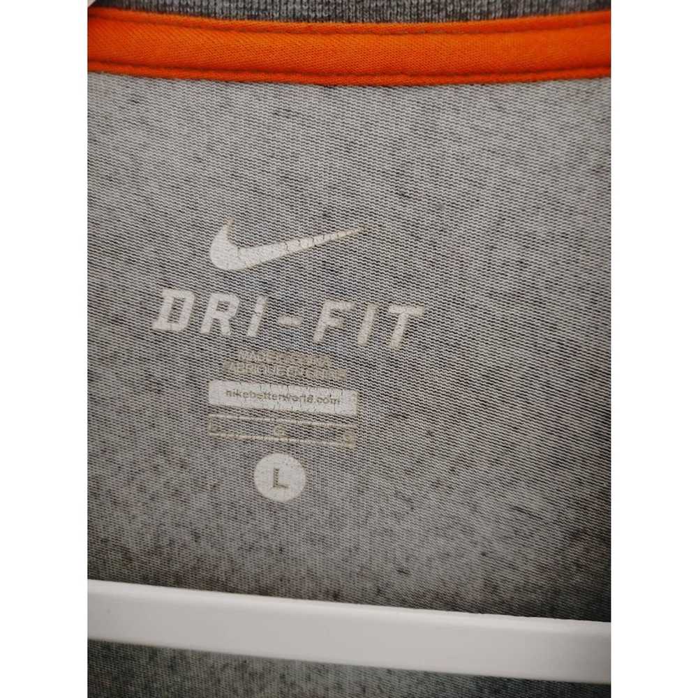 Nike Nike DriFit Crew Neck Basketball Graphic Tsh… - image 3