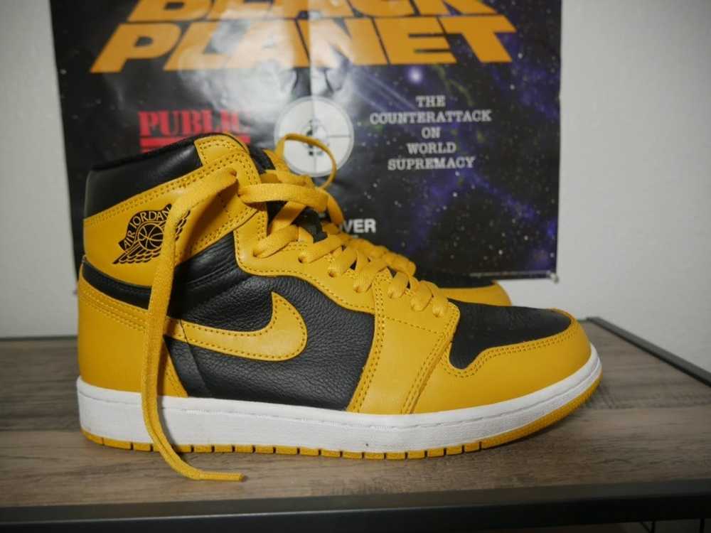 Nike Jordan 1 High Retro Pollen - image 1