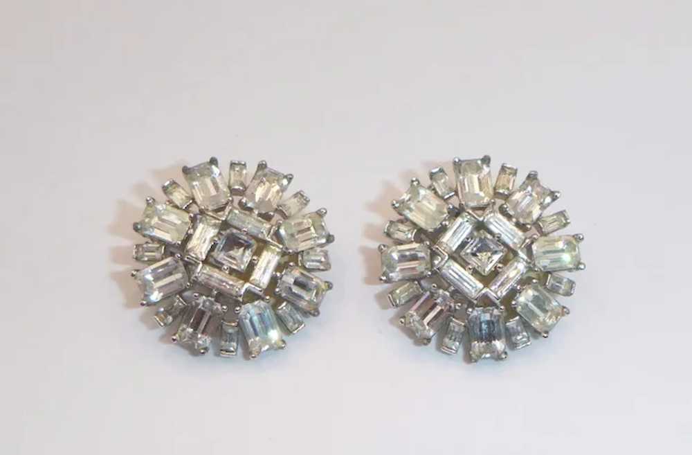 Vintage Crown TRIFARI Clip Earrings - image 5