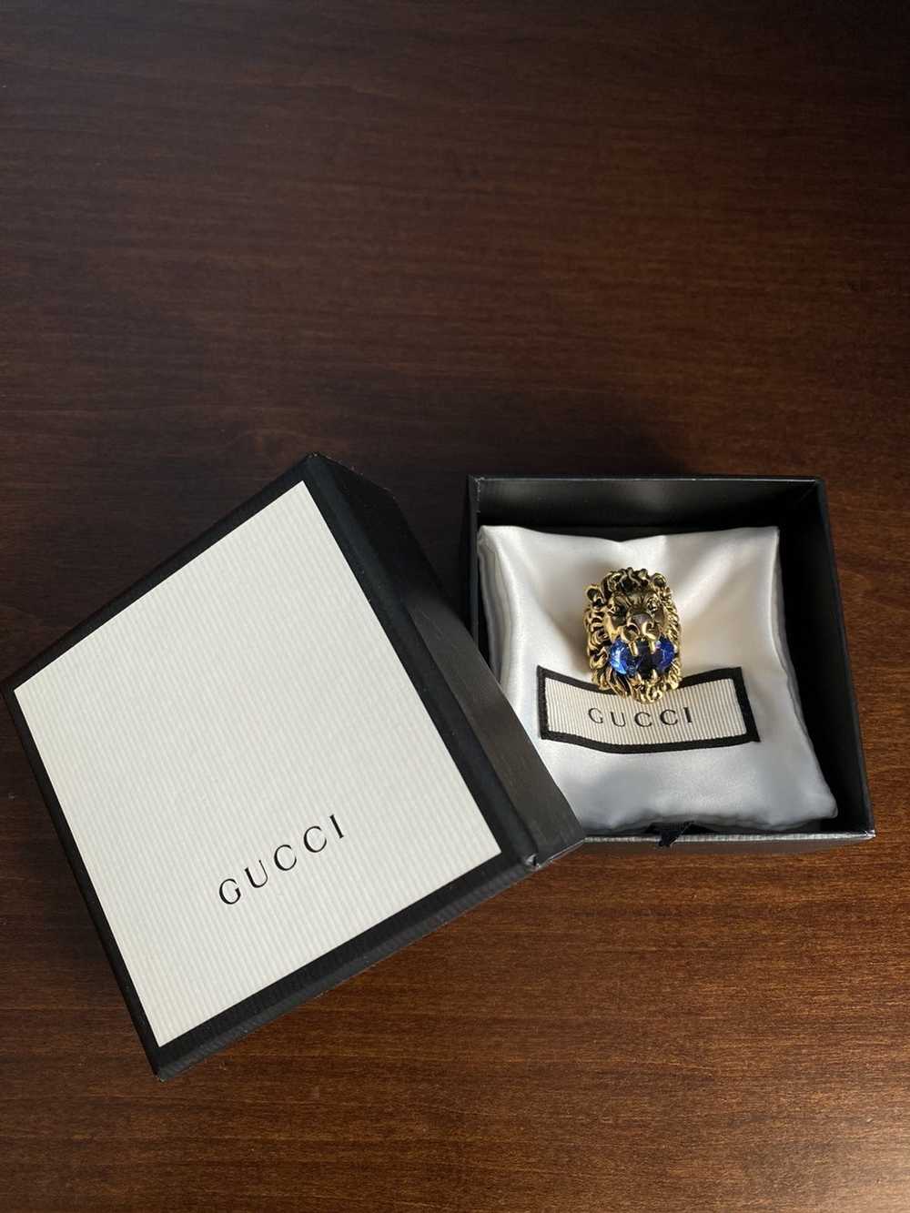 Gucci Gucci Lion Head Ring With Blue Sapphire Cry… - image 2