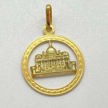 St Peters Basilica Vintage Charm Pendant 18K Gold 