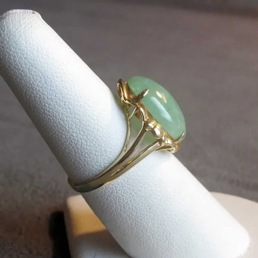 14K Gold Ladies Ring with Green Jadeite Stone - image 2