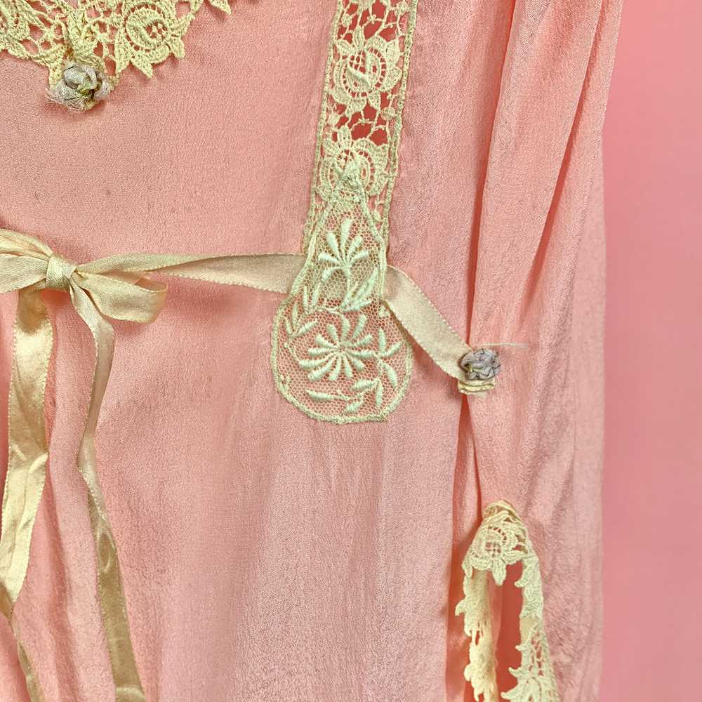 1920s Pink Step-In w/ Scalloped Hem, Lace & Ribbo… - image 9