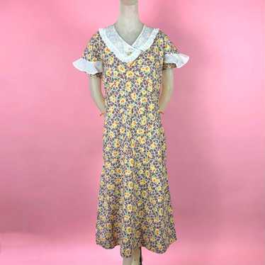 1930s Deco Printed House Dress w/ Ruffled Collar … - image 1