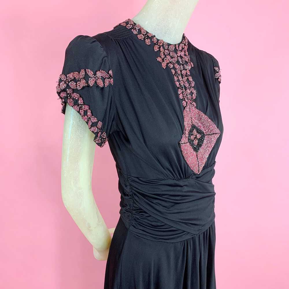 1930s Rayon Jersey Gown With Pink Beading - image 5